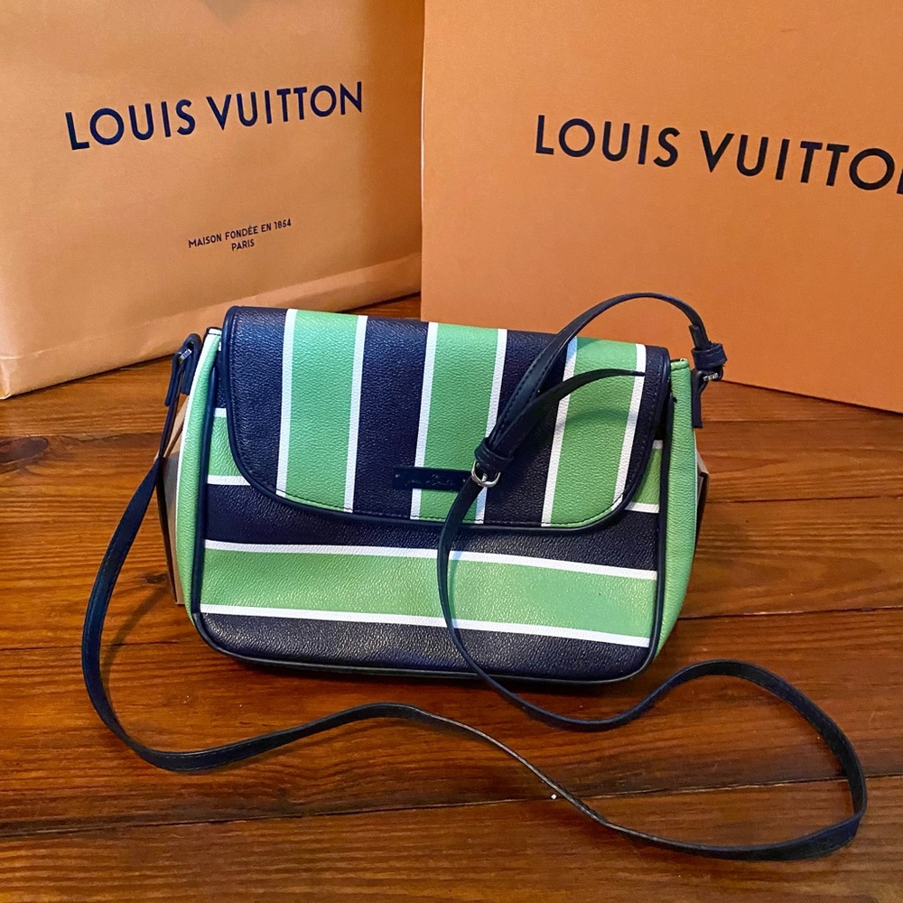 🎁 BLACK FRIDAY SALE 🎁Striped Leather Crossbody